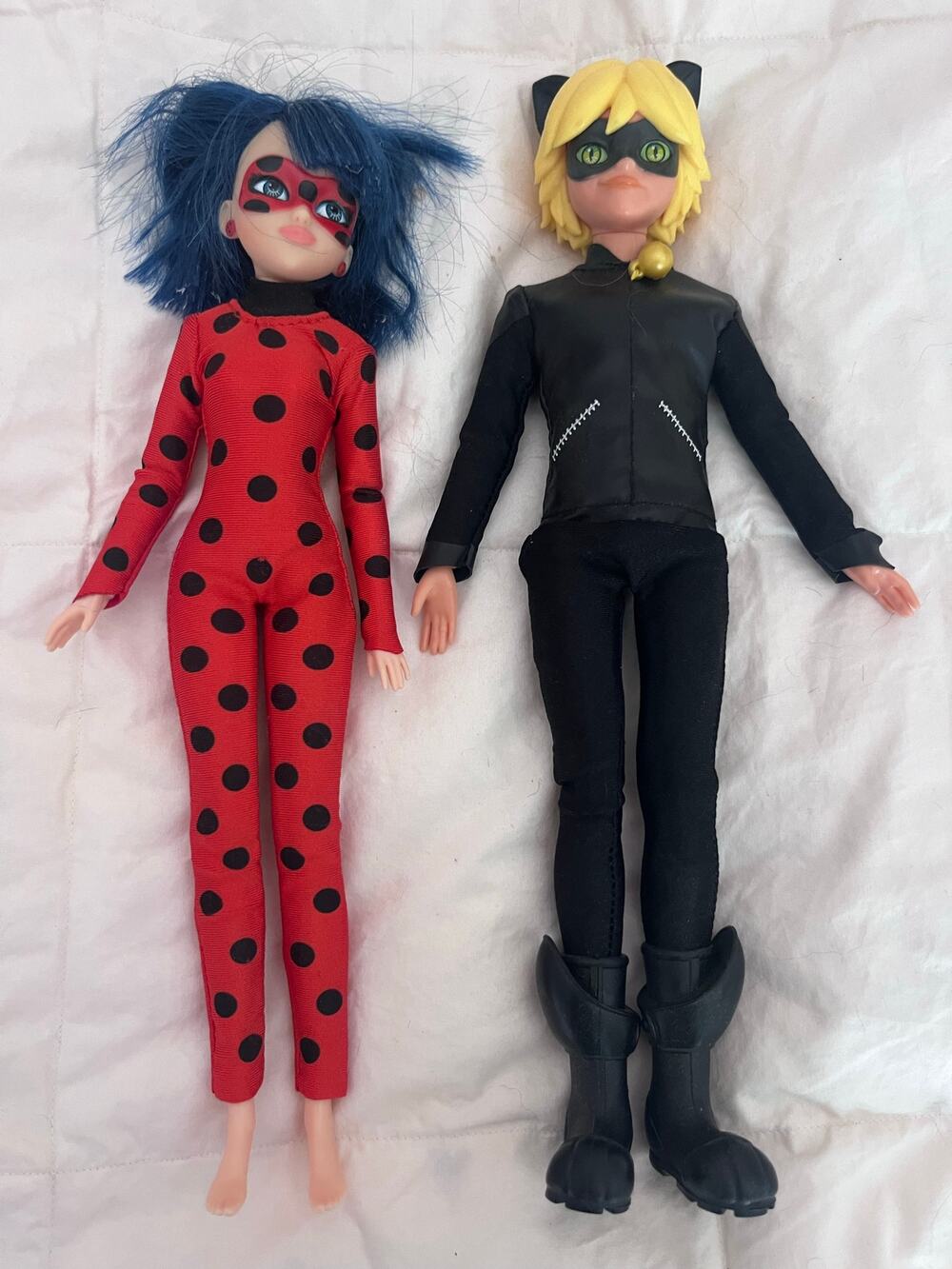 Playmate Toys Miraculous Ladybug and Cat Noir Poseable Figures Dolls 2020